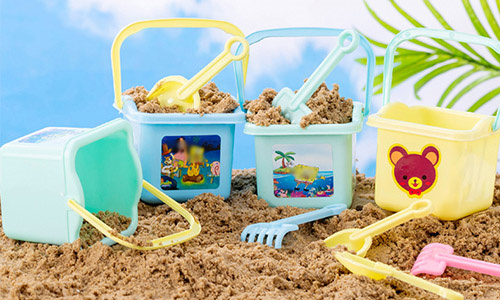Beach toy bucket
